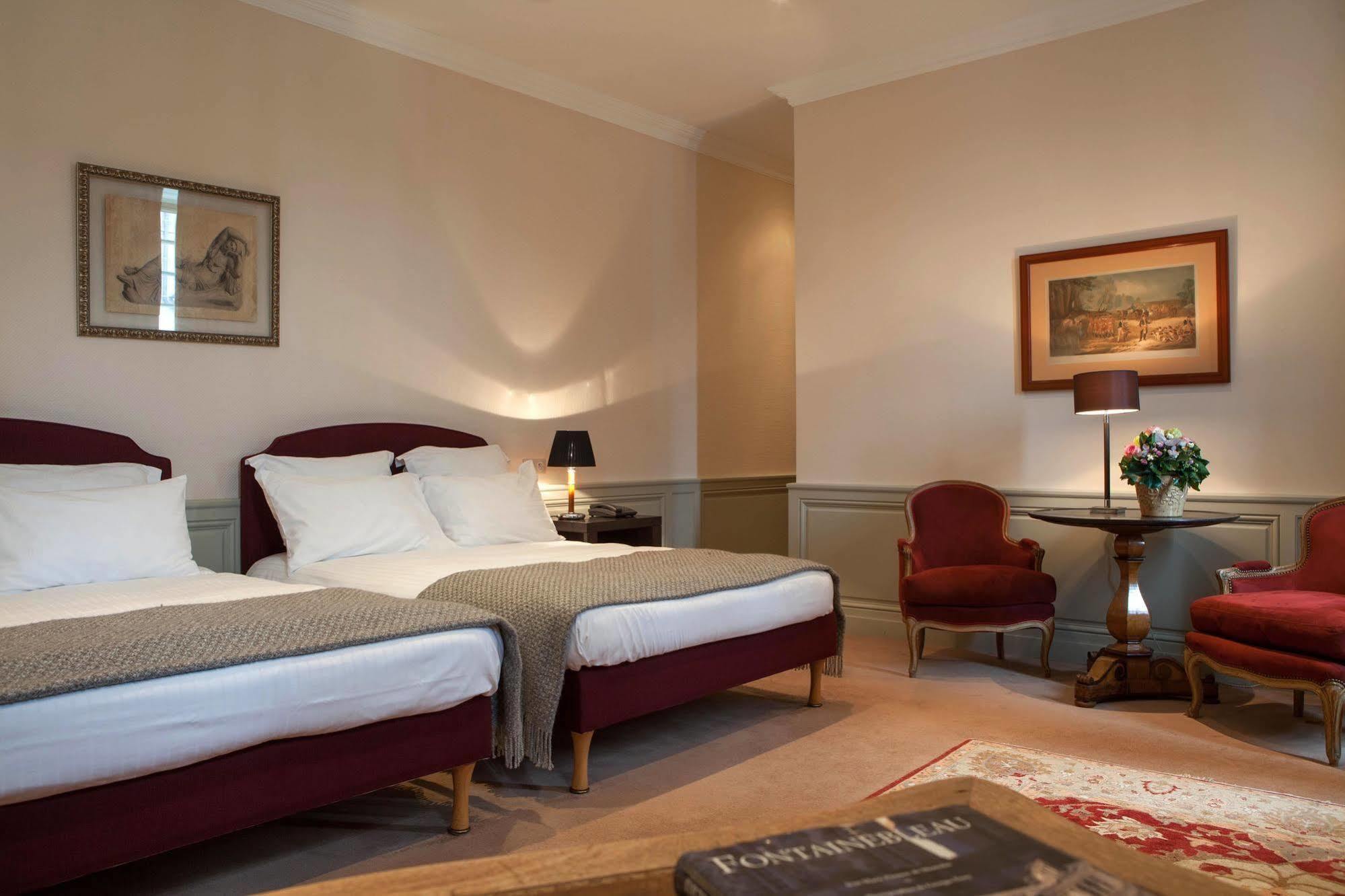 Hotel De Londres Fontainebleau Exteriér fotografie